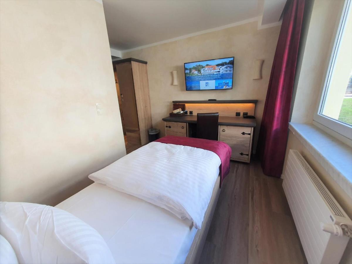 R&R Hotel Stoertebeker 巴贝 外观 照片